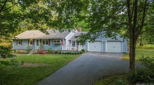 61 Bull Rd, Torrington, CT 06791 exterior