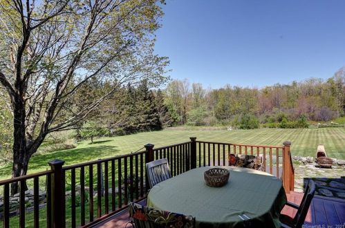 231 Loon Meadow Dr, Norfolk, CT 06058 exterior