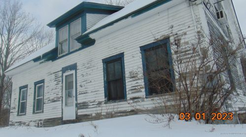1676 Dexter Rd, Sebec, ME 04426 exterior