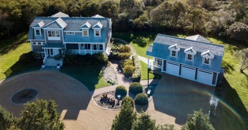 15 Beach Plum Mdws, Edgartown, MA 02539 exterior