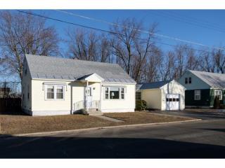 52 Spalding St, Nashua, NH 03060 exterior