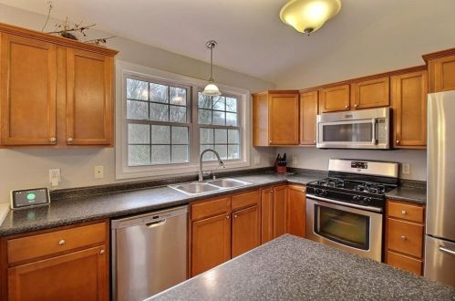 5 Auke Way, Westerly, RI 02891 exterior