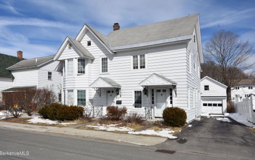 11 Pearl St, Adams, MA 01220 exterior