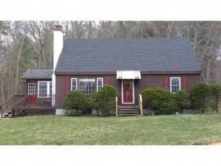 13 Coburn Ave, Pelham, NH 03076 exterior