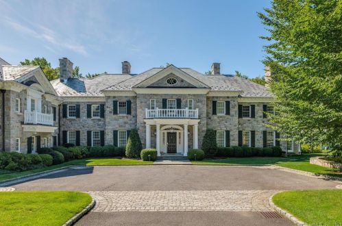 96 Conyers Farm Dr, Greenwich, CT 06831 exterior