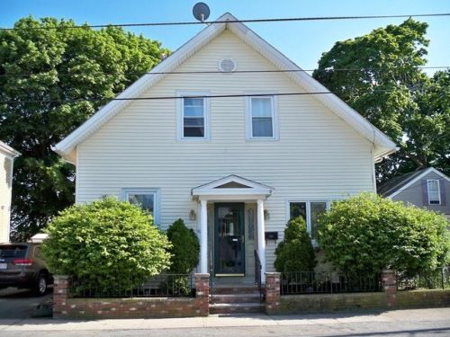 10 Jacobs St, Peabody, MA 01960 exterior