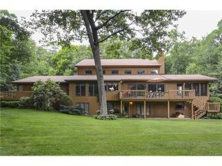 37 James Ln, East Hampton, CT 06447 exterior