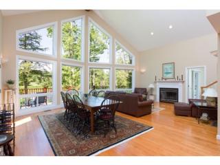 30 Kooaukee Ct, Strafford, NH 03884 exterior