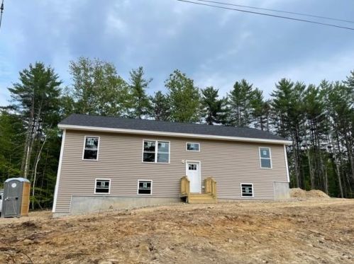 121 Deer Run Rd, Middleton, NH 03830 exterior