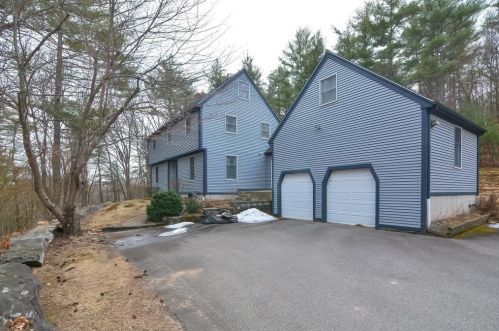 168 Old Bolton Rd, Stow, MA 01775 exterior