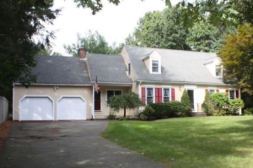 2 Knowlton Dr, Acton, MA 01720 exterior