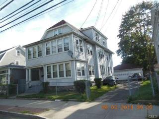 2434 Main St, Bridgeport, CT 06610 exterior