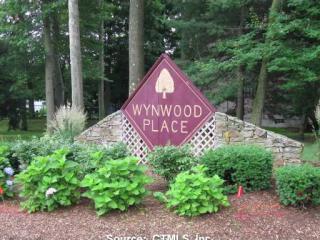 155 Wynwood Dr, Enfield, CT 06082 exterior