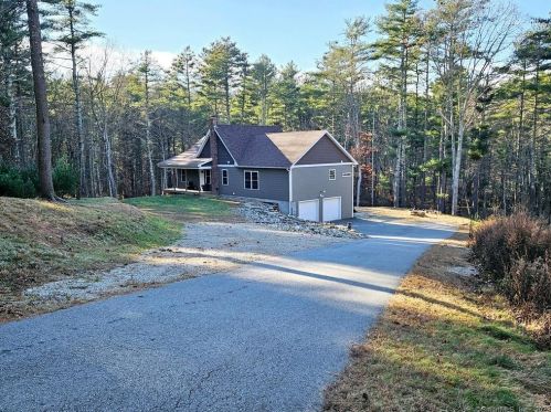 75 Geer Rd, Killingly, CT 06239 exterior
