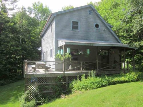 7 Clarksville Rd, Tunbridge, VT 05077 exterior