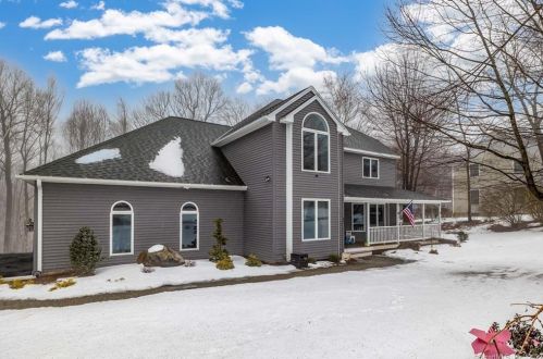 488 Hart St, Bristol, CT 06010 exterior