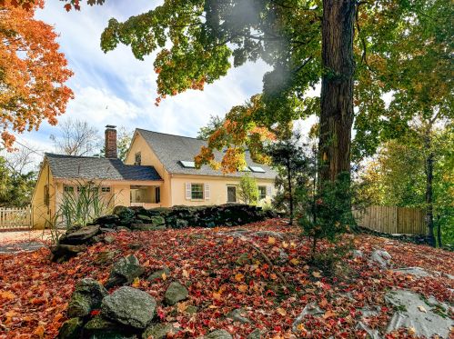 14 Long Lots Rd, Westport, CT 06880 exterior