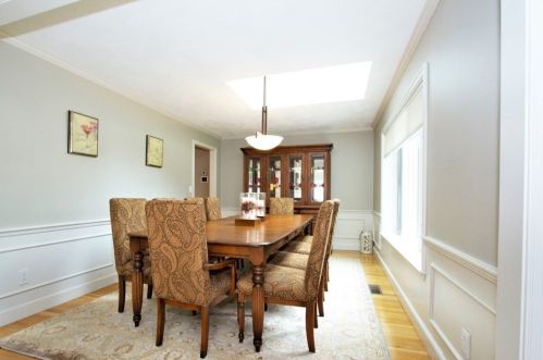 27 Webb St, Middleton, MA 01949 exterior