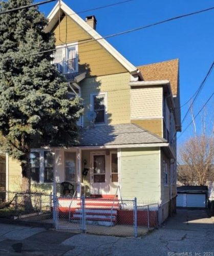 254 Oak St, Bridgeport, CT 06604 exterior