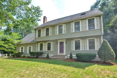 155 Oak St, Walpole, MA 02081 exterior