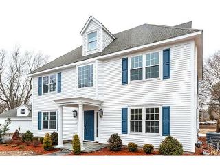 35 Meyers Ct, Warwick, RI 02889 exterior