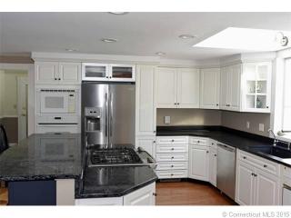 80 Forsyth Rd, Chesterfield, CT 06370 exterior