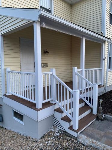 87 Hawley Ave, Milford, CT 06460 exterior