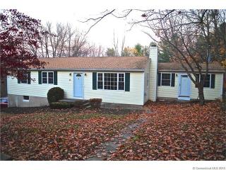 55 Sherwood Dr, Waterbury, CT 06712 exterior