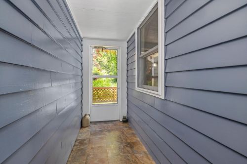 14 Worthen Rd, Portsmouth, NH 03801 exterior