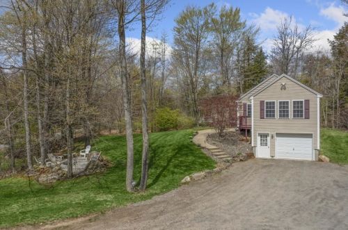 71 Butterfield Rd, Rindge, NH 03461 exterior
