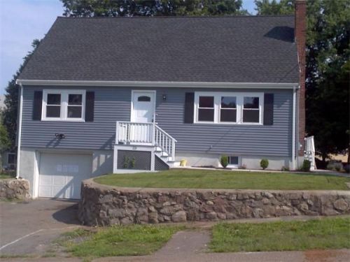 23 High St, Saugus, MA 01906 exterior