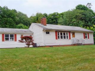 10 Wilshire Rd, Vernon, CT 06066 exterior