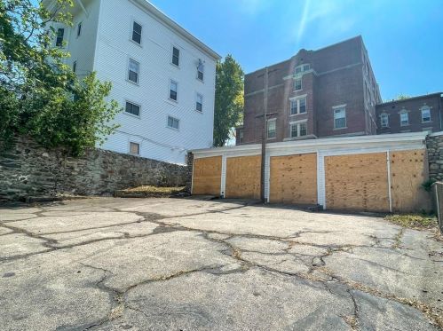 34 Gaulin Ave, Woonsocket, RI 02895 exterior