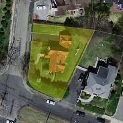 78 Wauwinet Rd, Newton, MA 02465 aerial view
