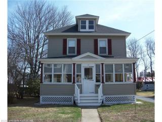 10 Summit St, Biddeford, ME 04005 exterior