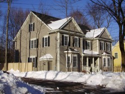 9 Bacon Pl, Newton, MA 02464 exterior