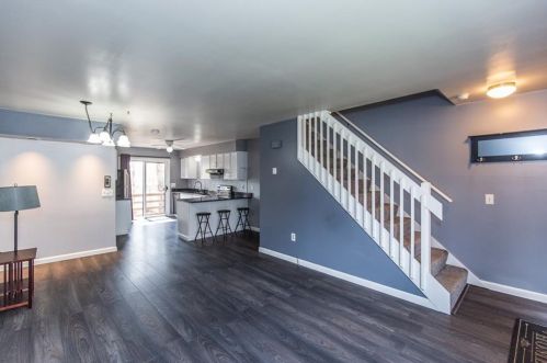 206 Arthurs Way, Pascoag, RI 02859 exterior