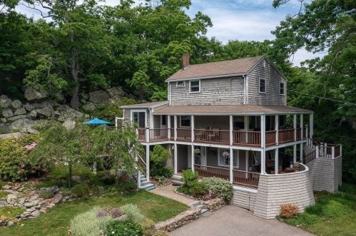 106 Thatcher Rd, Gloucester, MA 01930 exterior