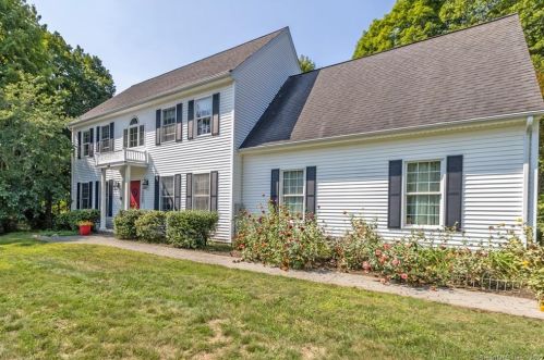 181 Comstock Trl, East Hampton, CT 06424 exterior