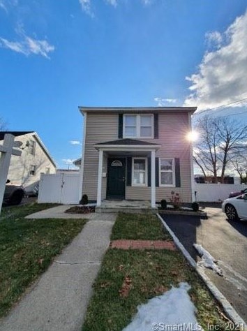 62 Locust St, Milford, CT 06461 exterior
