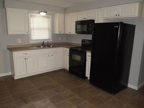 240 Unit St, Providence, RI 02909 exterior