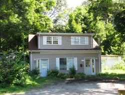 2021 Commonwealth Ave, Newton, MA 02459 exterior