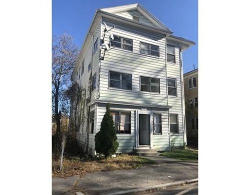 93 Arthur St, Worcester, MA 01604 exterior