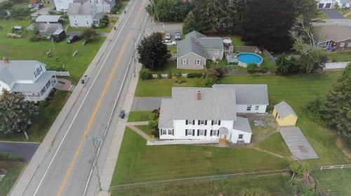 552 Child St, Warren, RI 02885 exterior