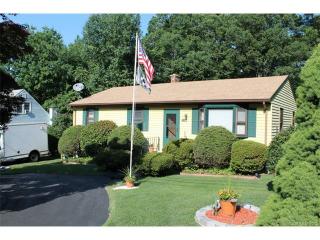 119 Sierra St, Waterbury, CT 06704 exterior