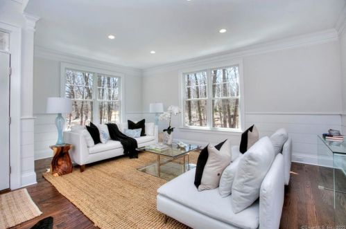 14 Yew St, Norwalk, CT 06850 exterior