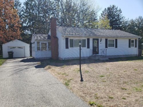 126 Bulat Dr, Springfield, MA 01129 exterior