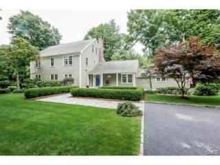 532 Flax Hill Rd, Norwalk, CT 06854 exterior