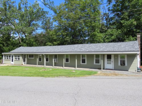 92 Hoosac St, Adams, MA 01220 exterior