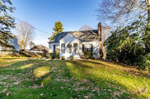 93 Gladding Pl, Kensington, CT 06037 exterior